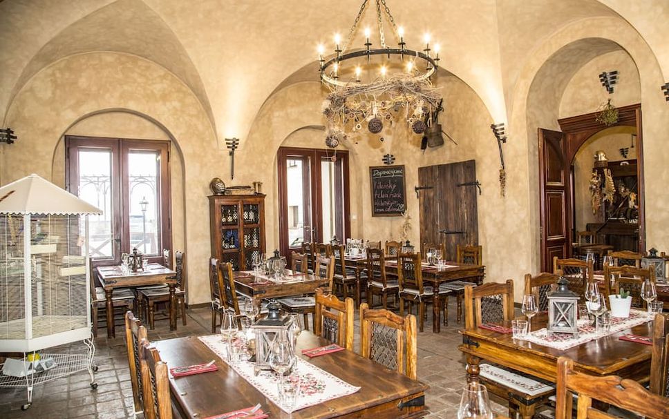 Restaurant Photo