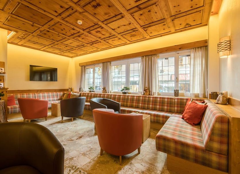 Lounge Photo