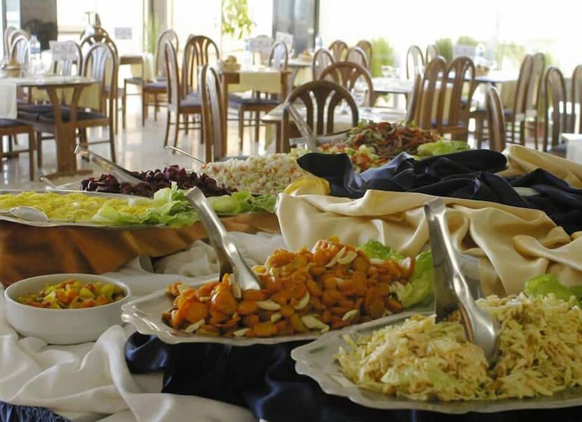 Buffet Photo