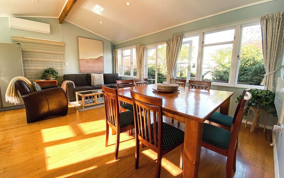 Dining room Photo