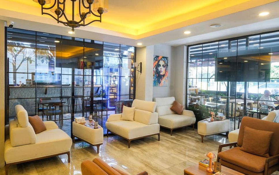 Lounge Photo