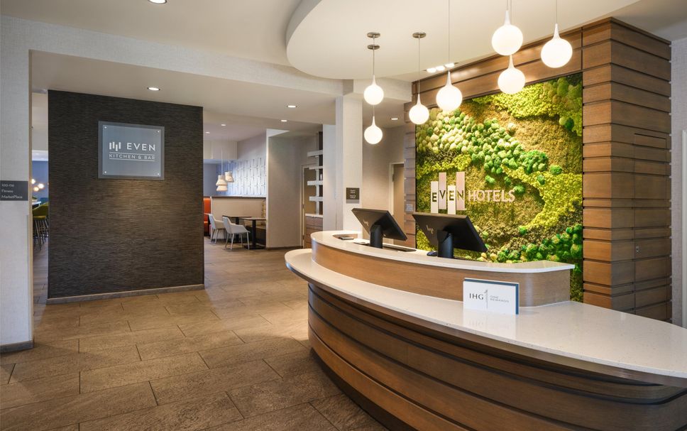 Front desk Photo