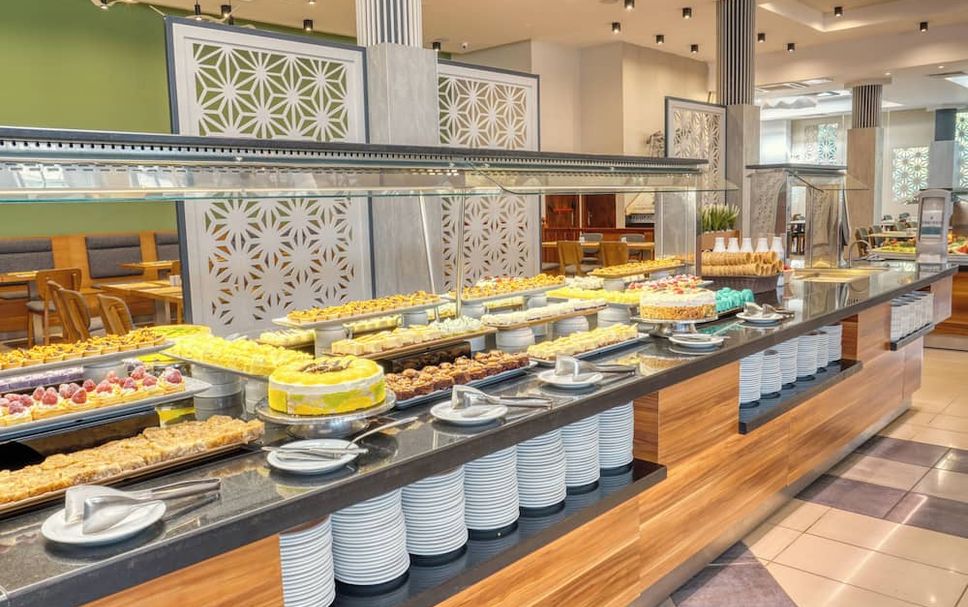 Buffet Photo