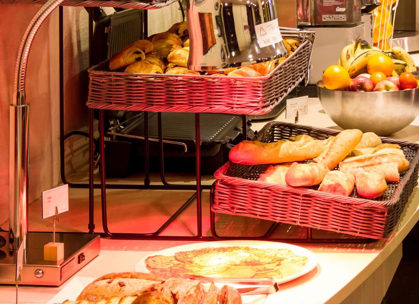 Buffet Photo
