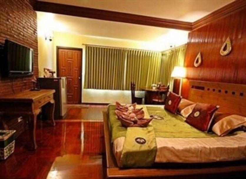 Bedroom Photo