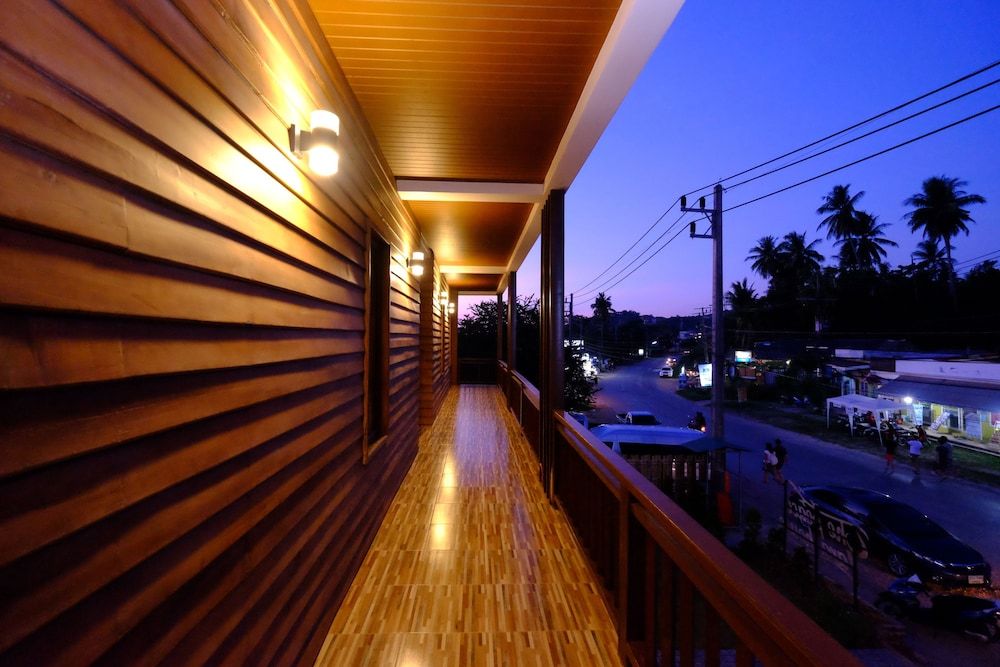 Balcony Photo