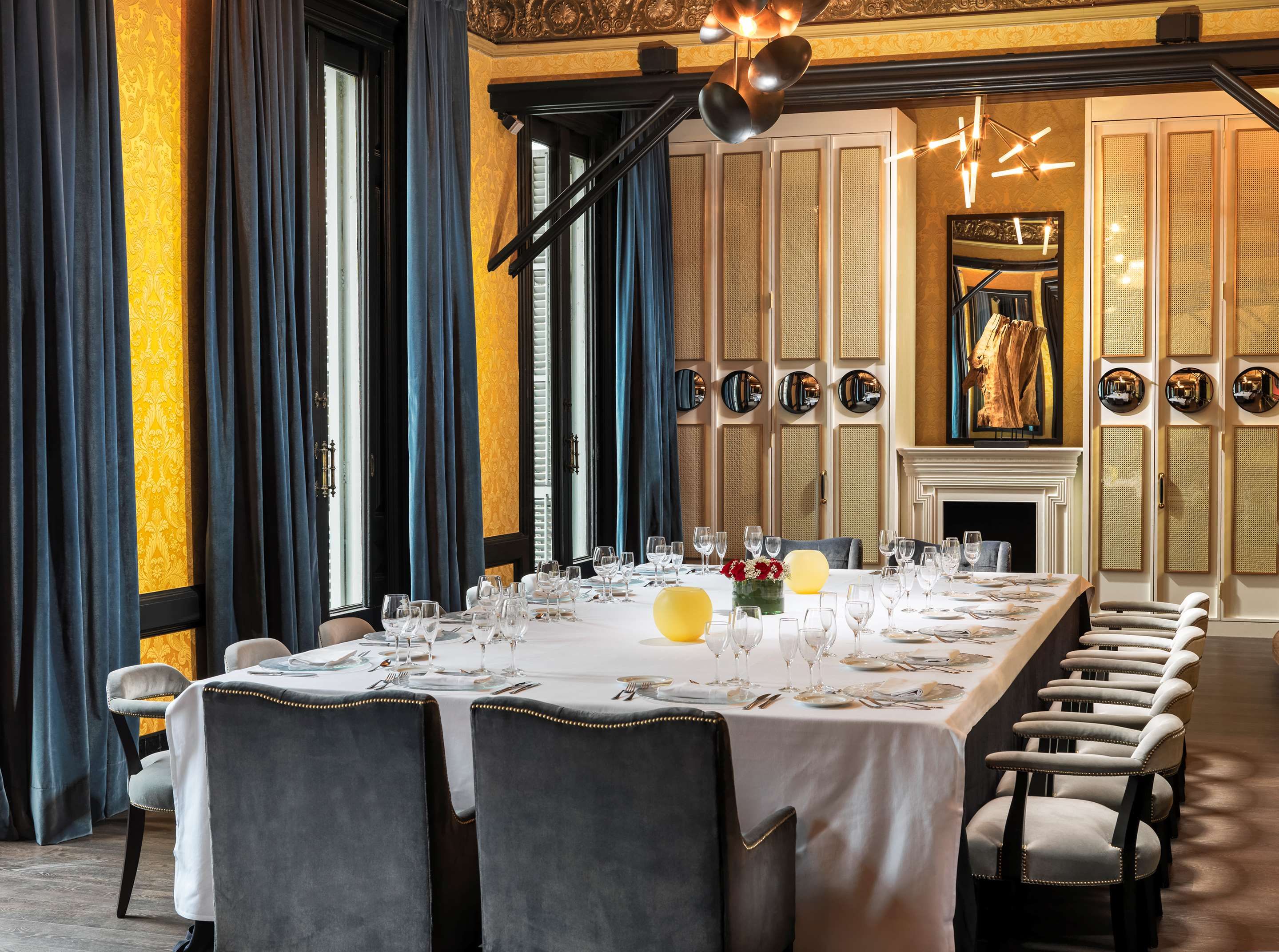Banquet hall