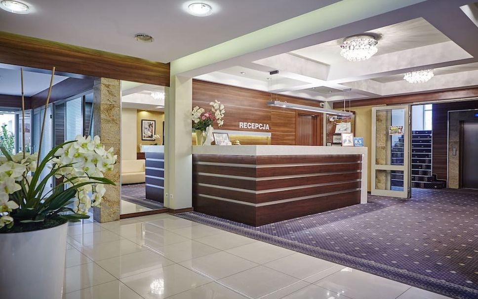 Front desk Photo