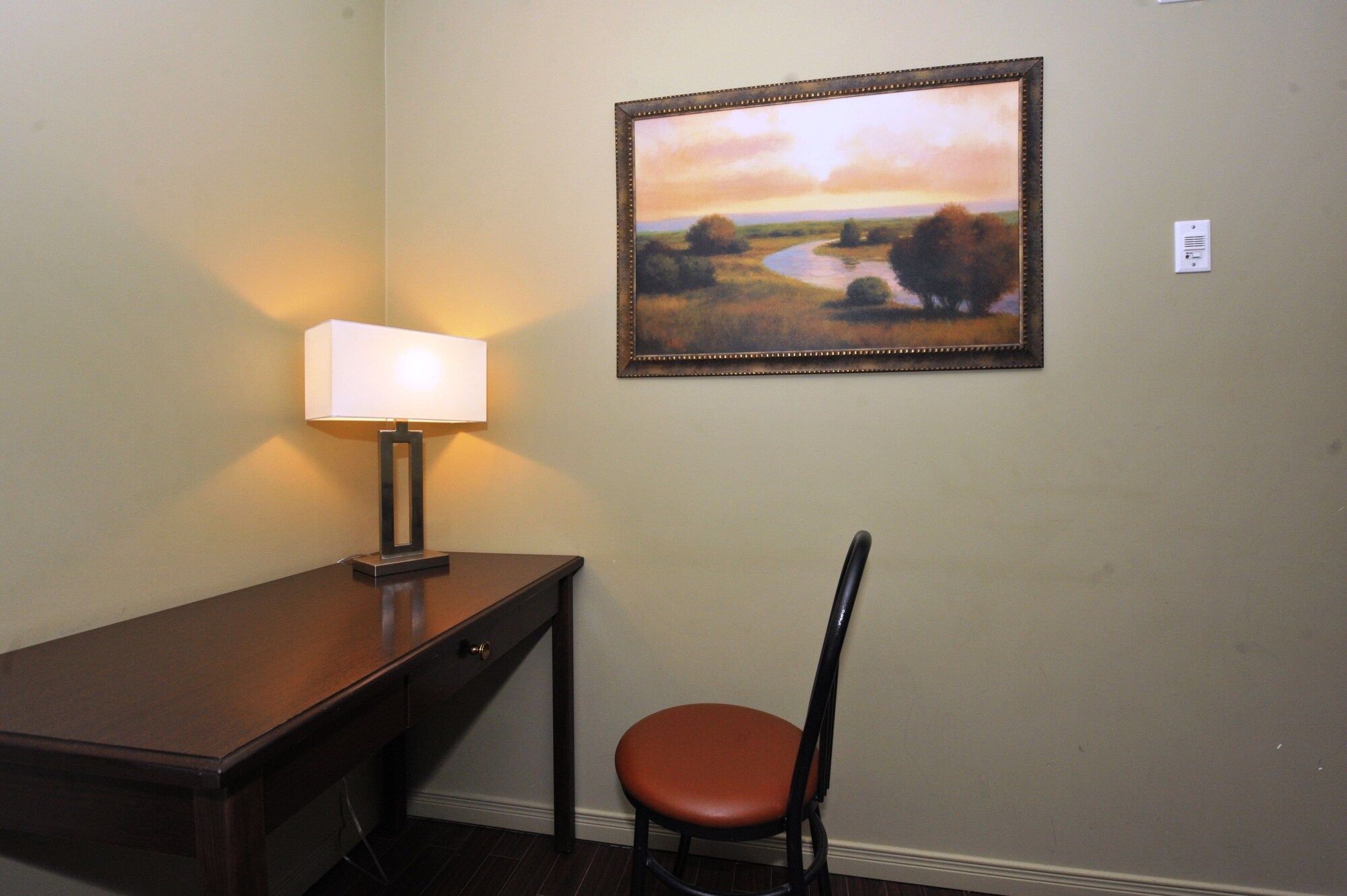 Room amenity
