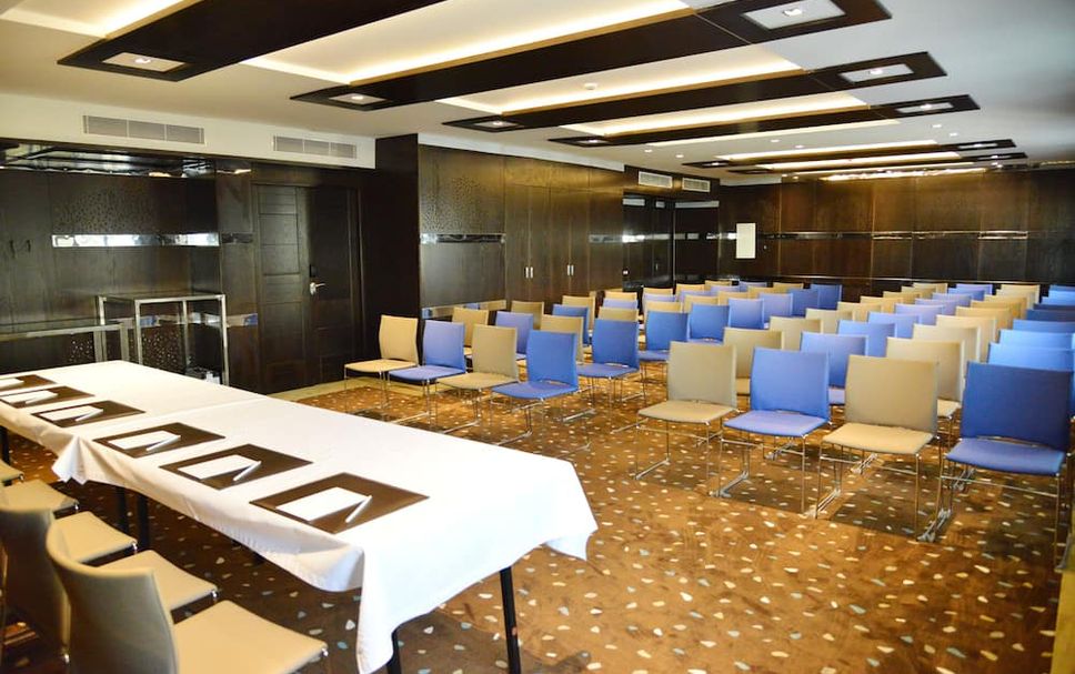 Conference room Photo