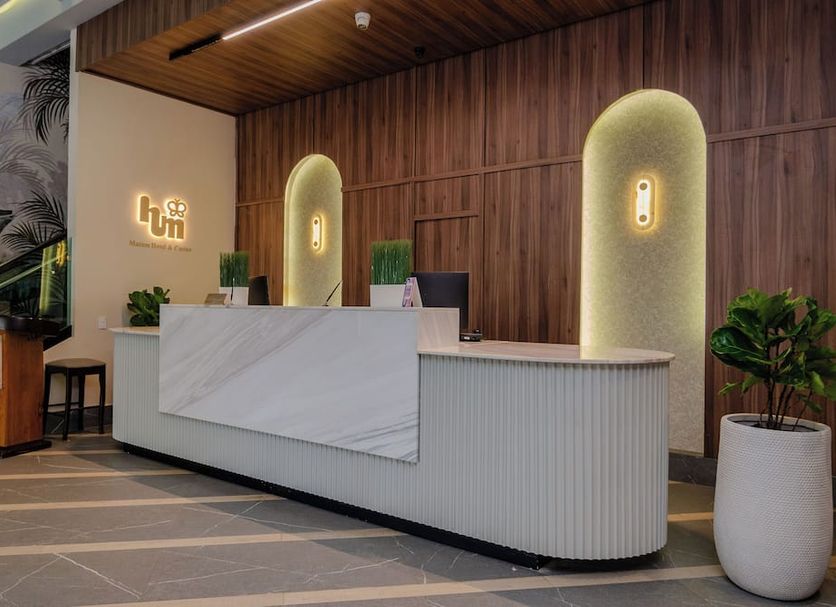 Front desk Photo