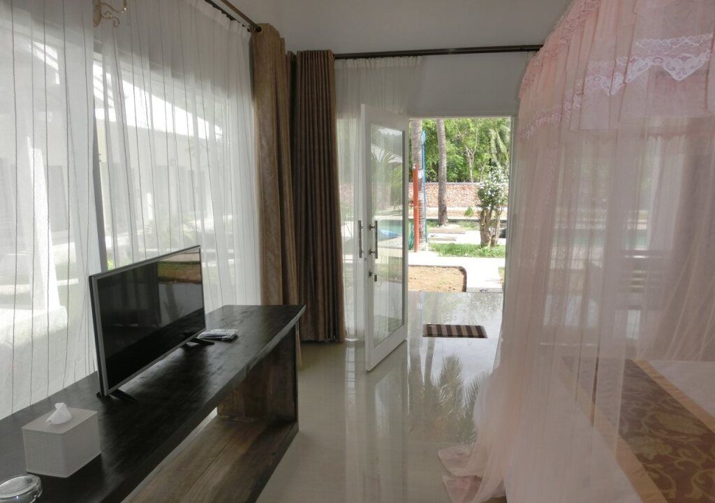Room amenity