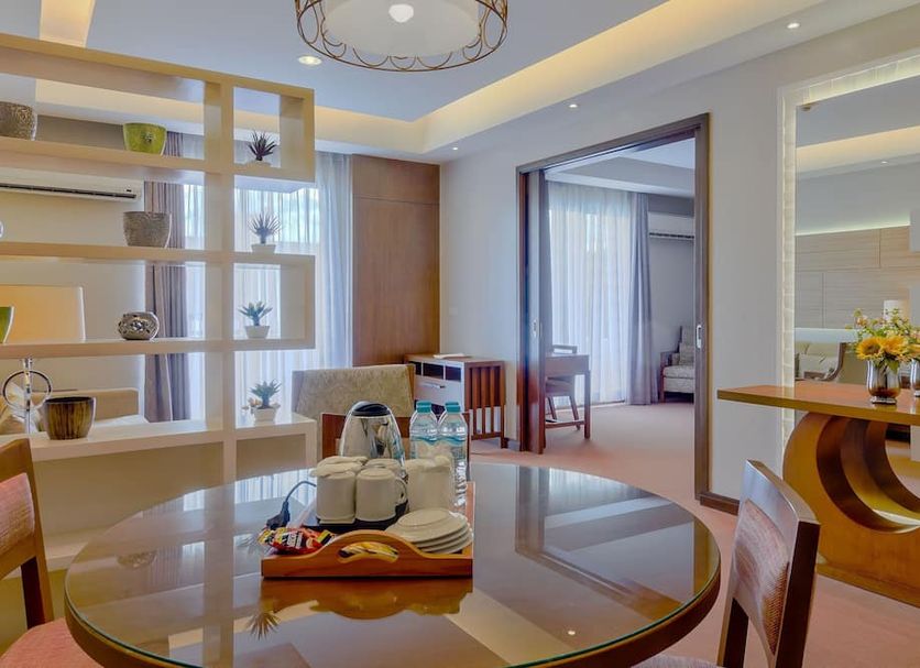 Dining room Photo