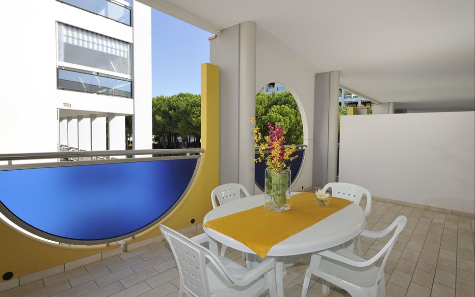 Balcony Photo