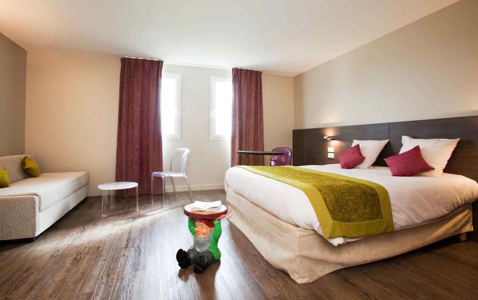 Bedroom Photo