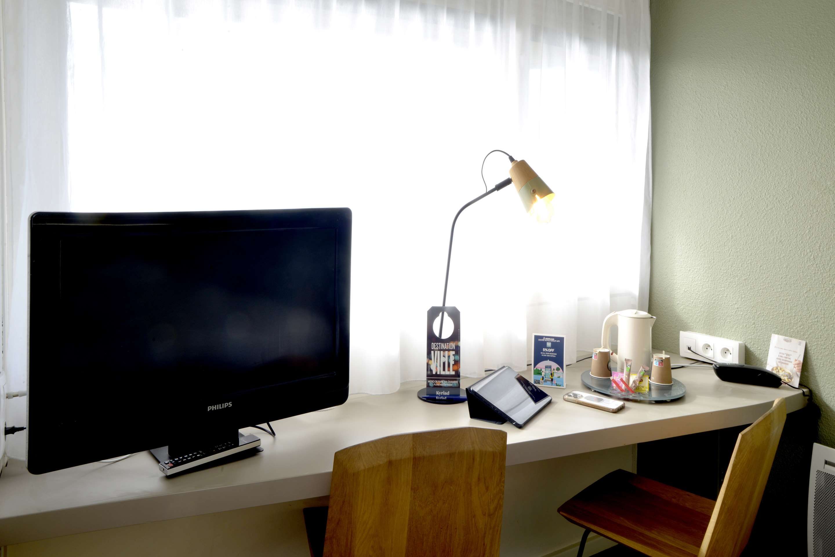 Room amenity
