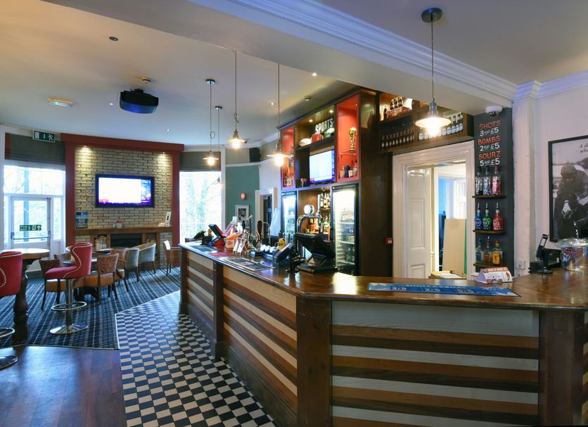 Bar Photo