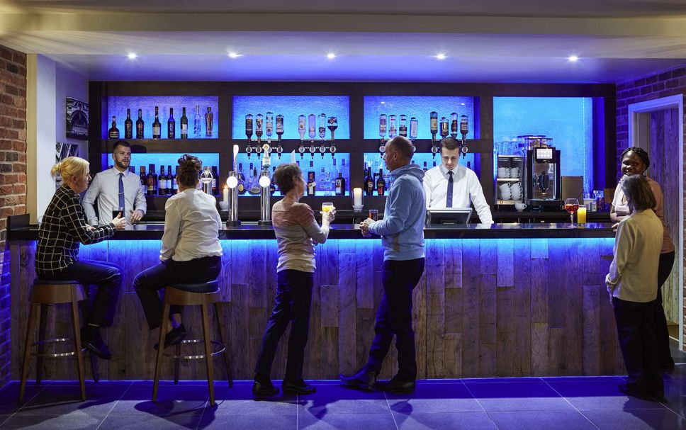Bar Photo