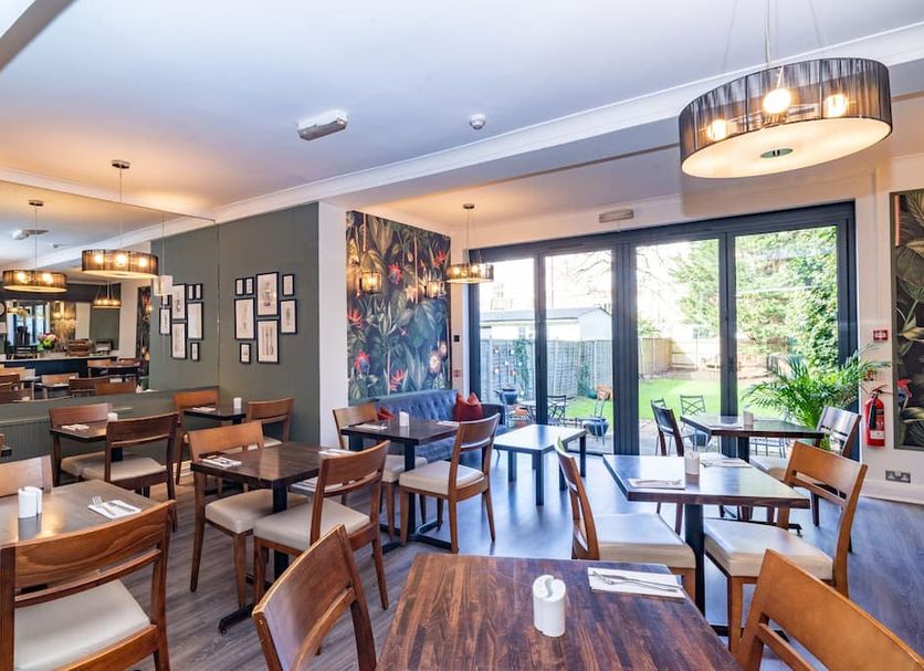 Restaurant Photo