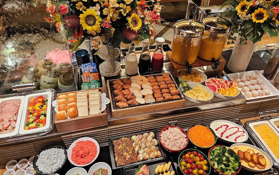 Buffet Photo