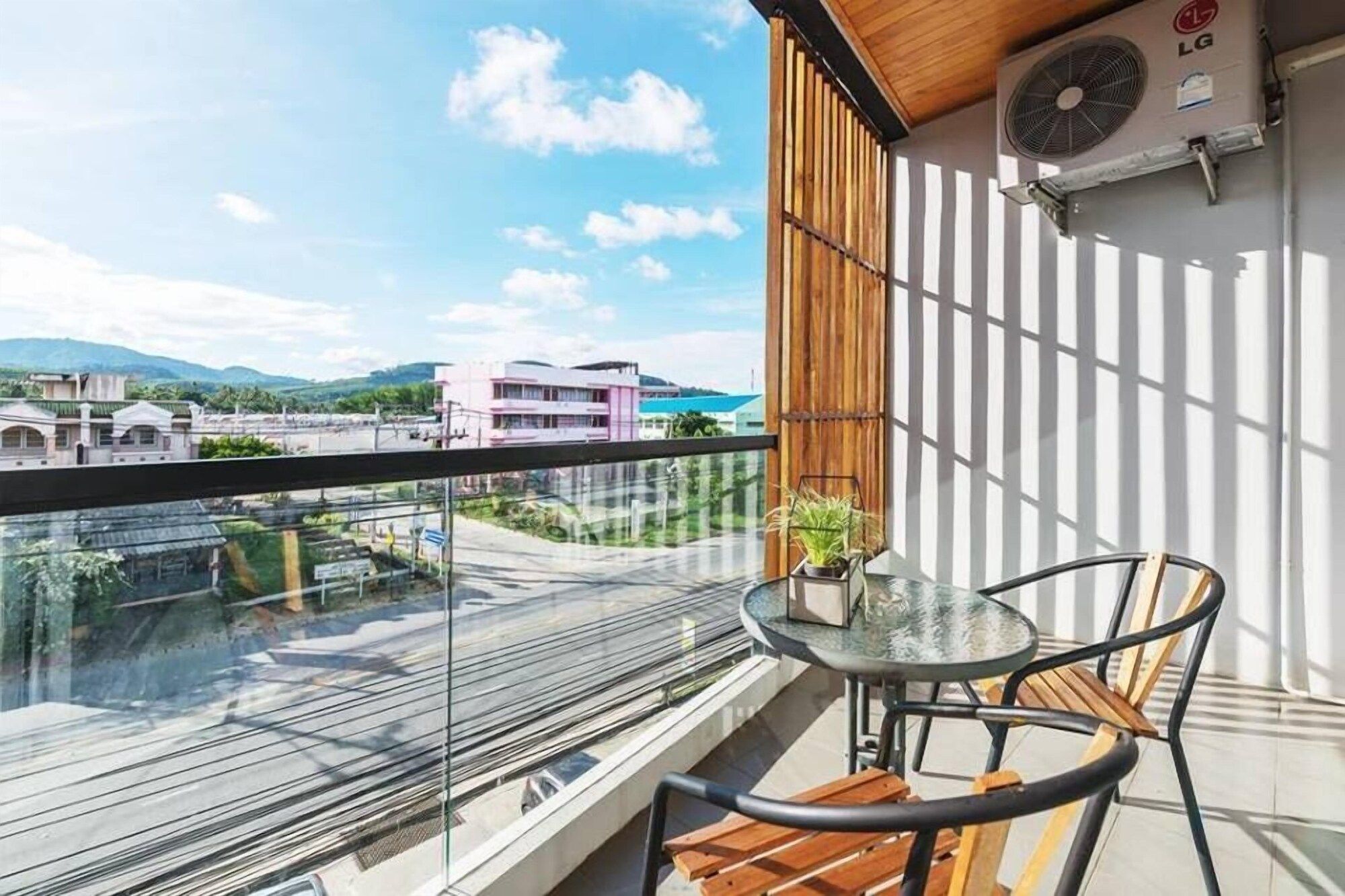 Balcony Photo