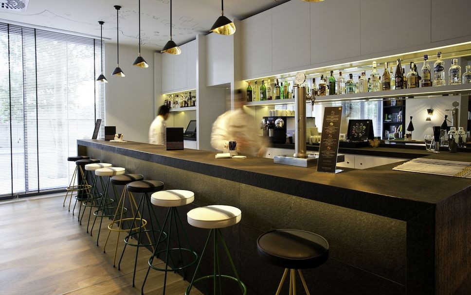 Bar Photo