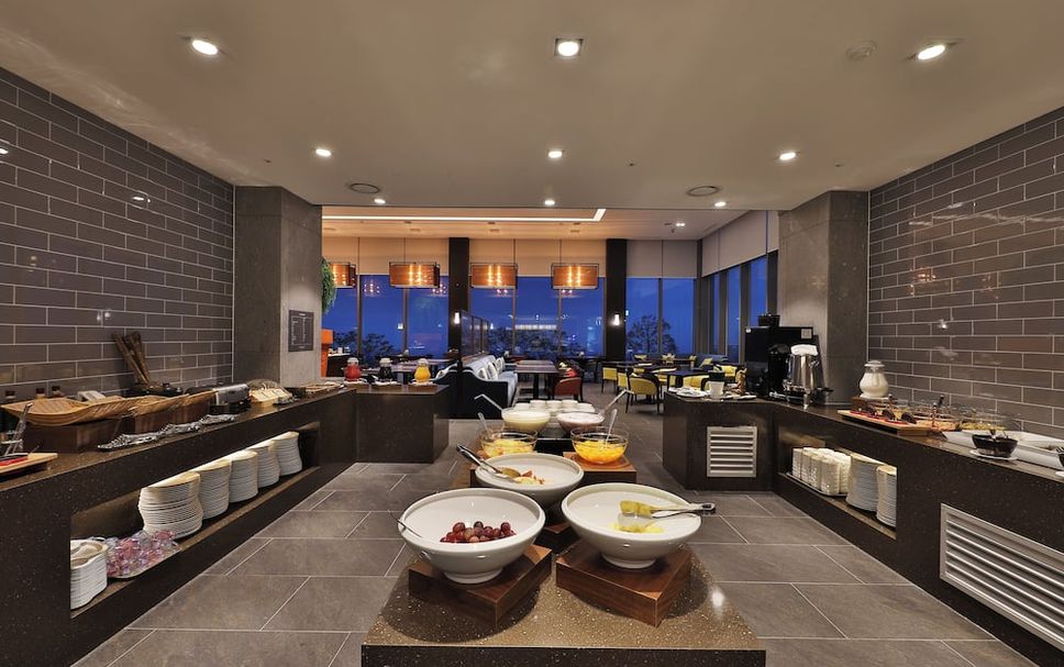 Buffet Photo