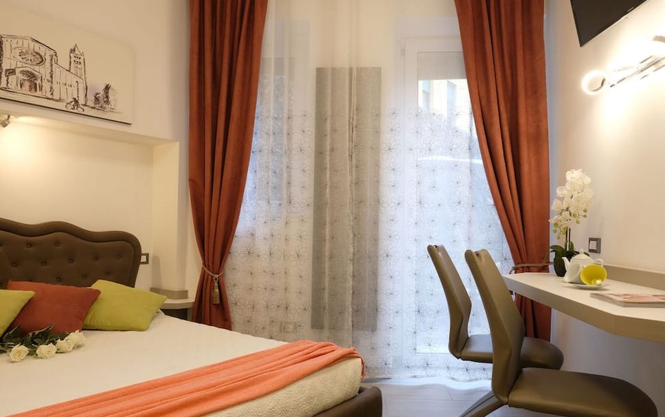 Bedroom Photo