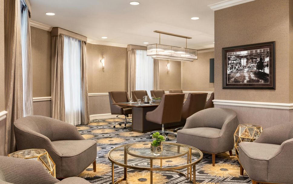 Lounge Photo
