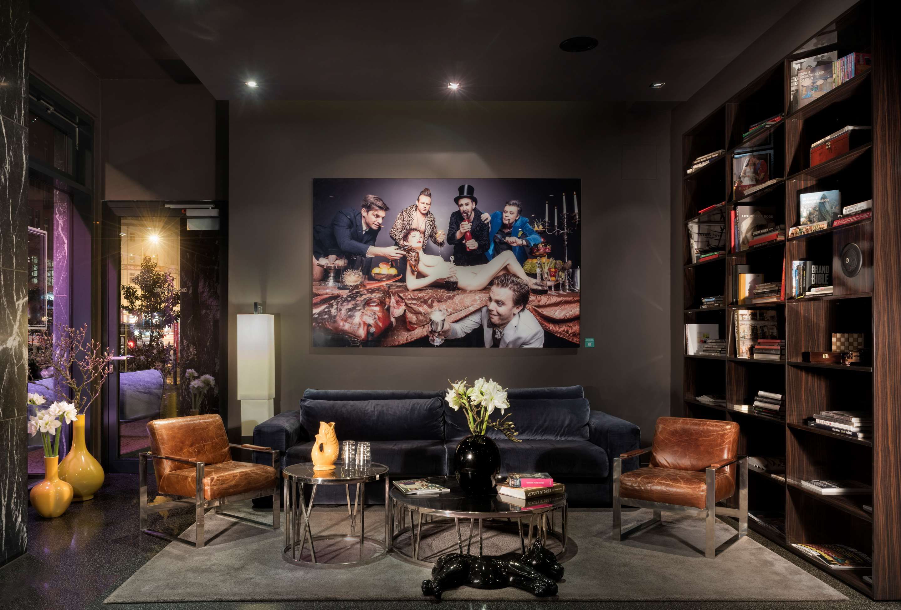 Lounge Photo