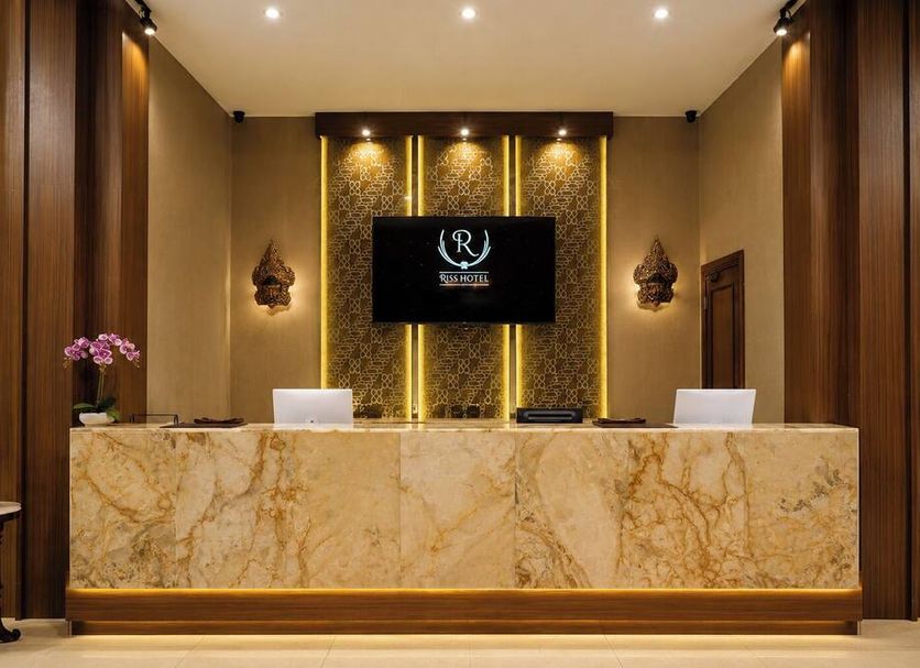 Front desk Photo