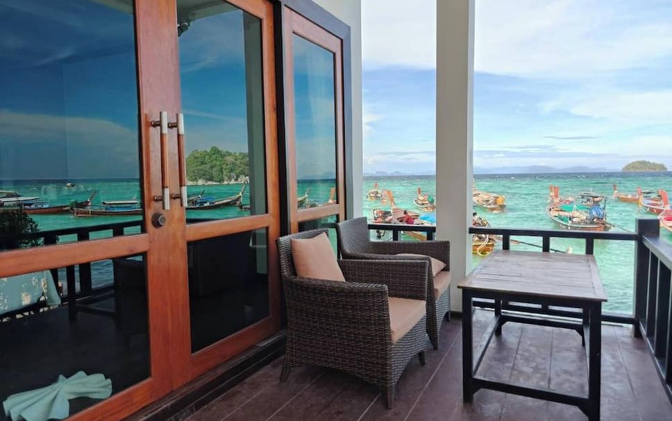 Balcony Photo