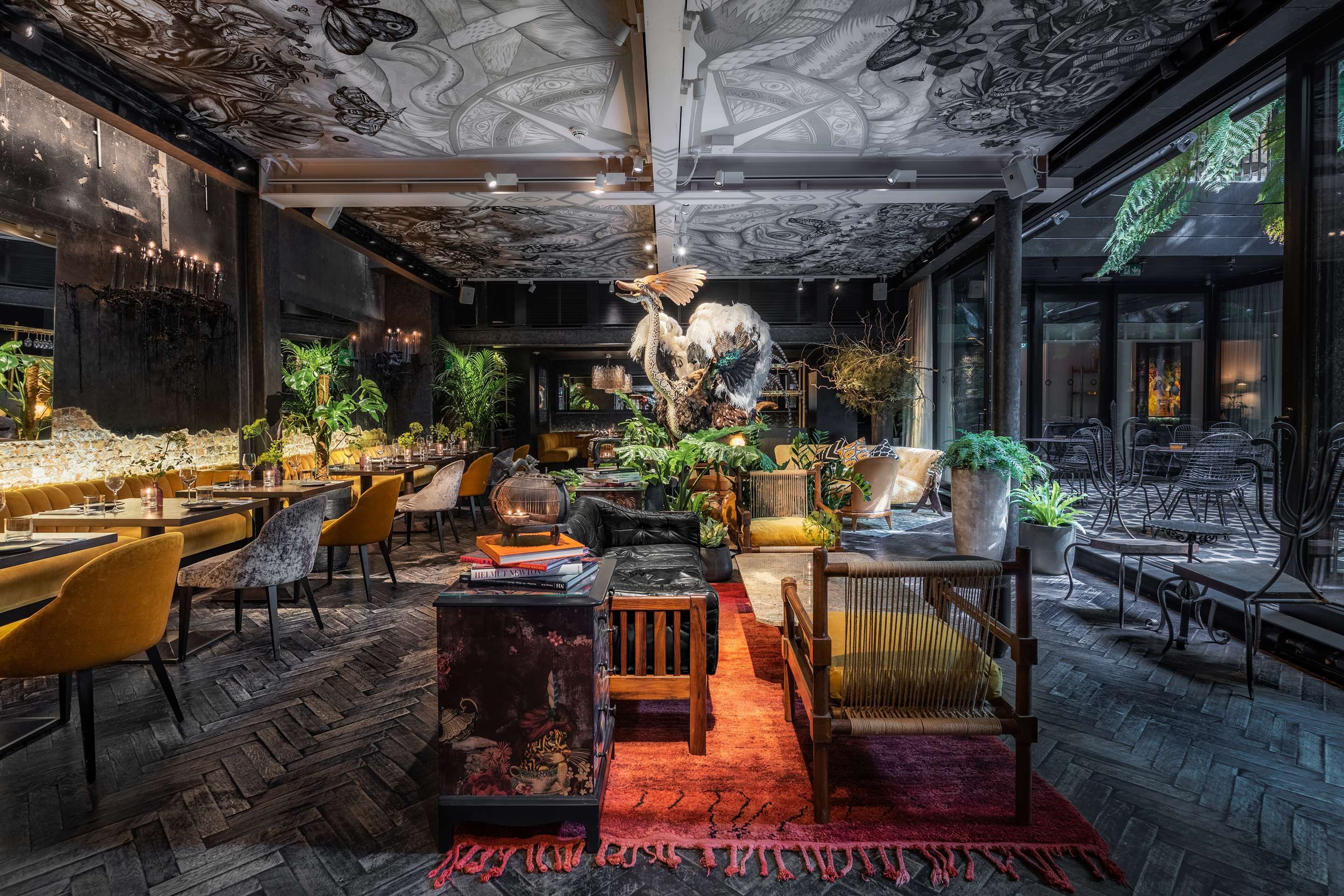 Restaurant Photo
