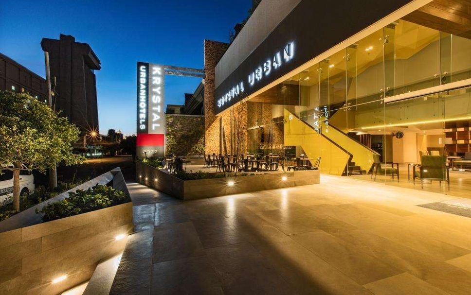 Hotel entrance Photo