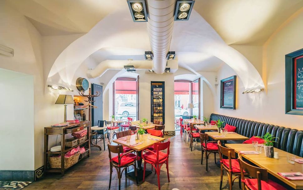 Restaurant Photo