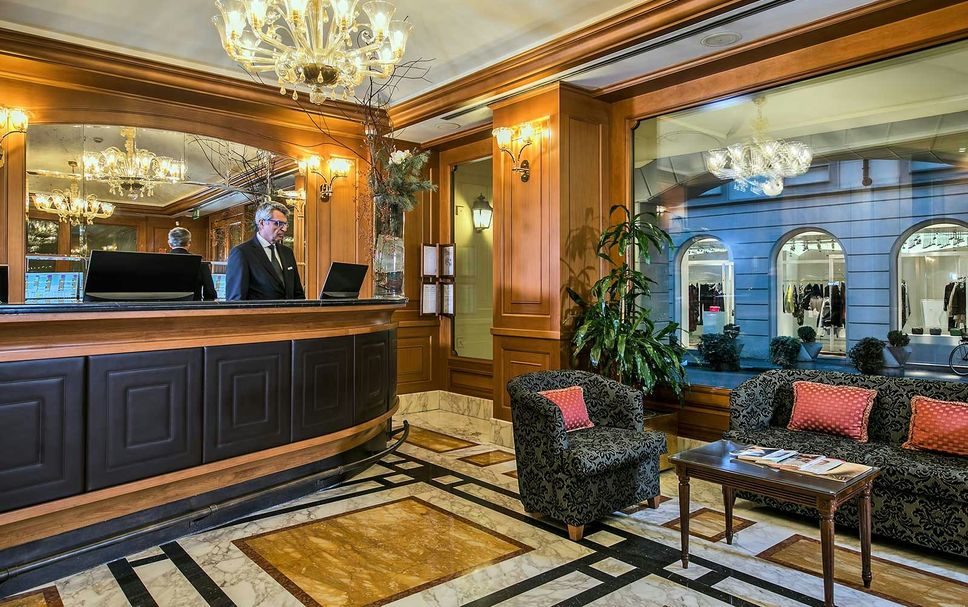 Lobby Photo