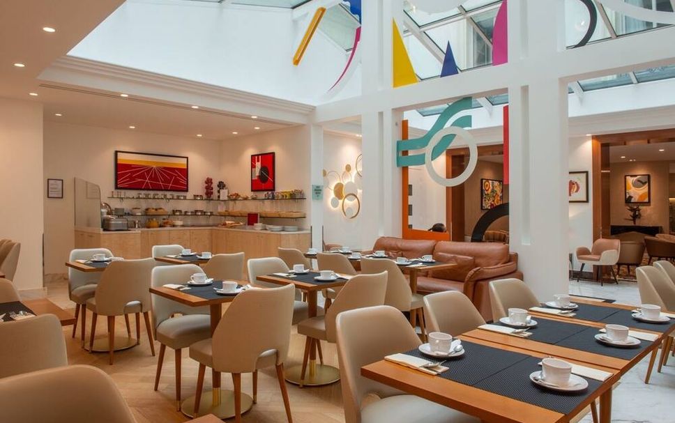 Restaurant Photo