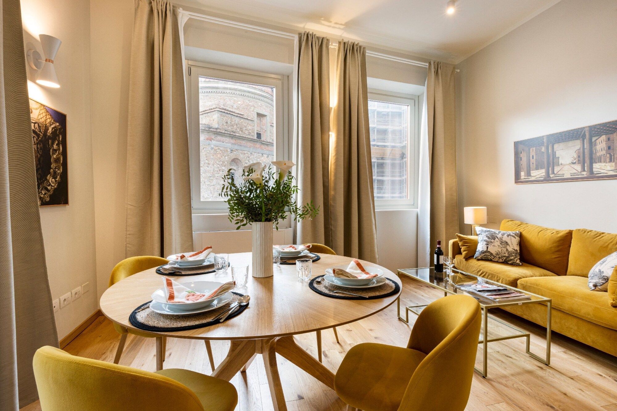 Dining room Photo