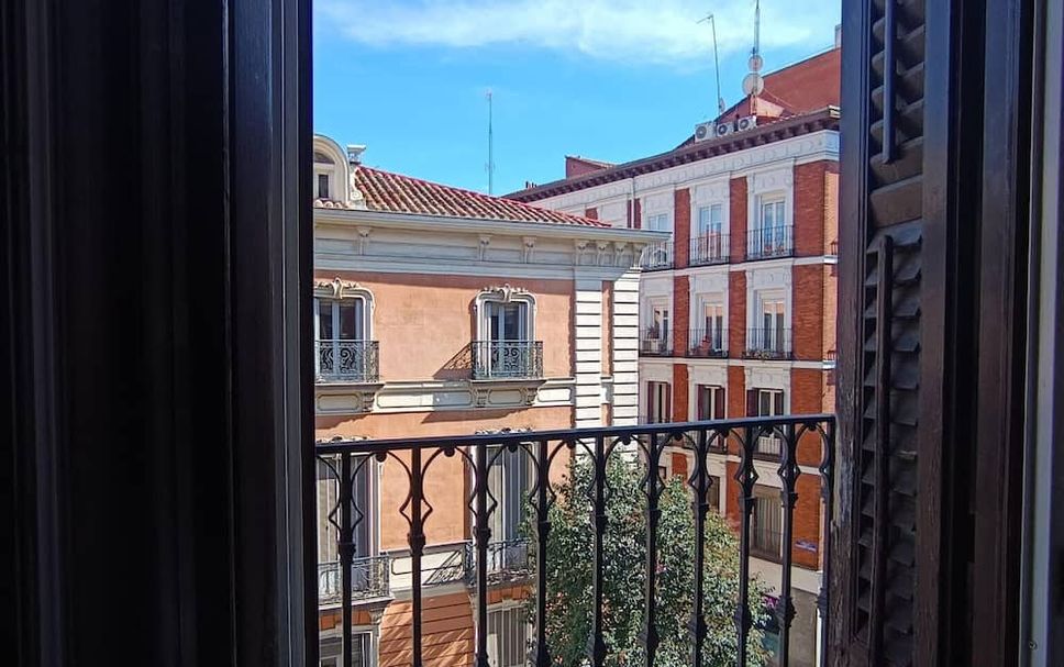 Balcony Photo