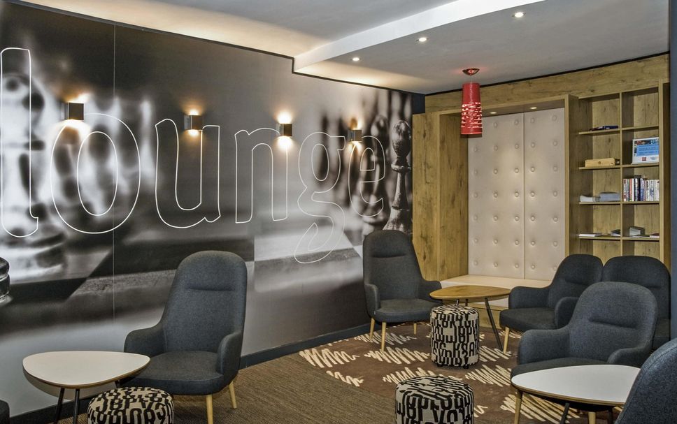 Lounge Photo