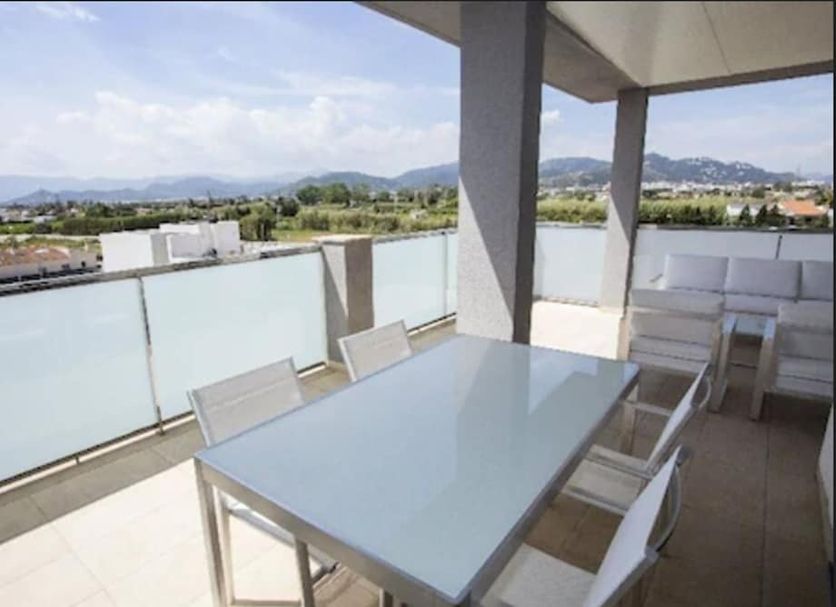 Balcony Photo