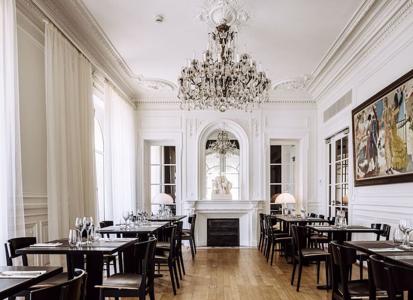Restaurant Photo