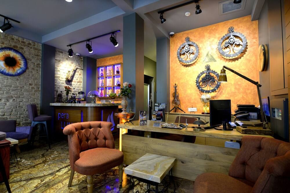 Lounge Photo