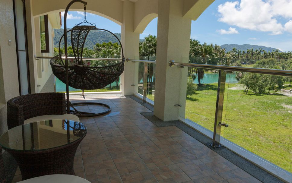 Balcony Photo