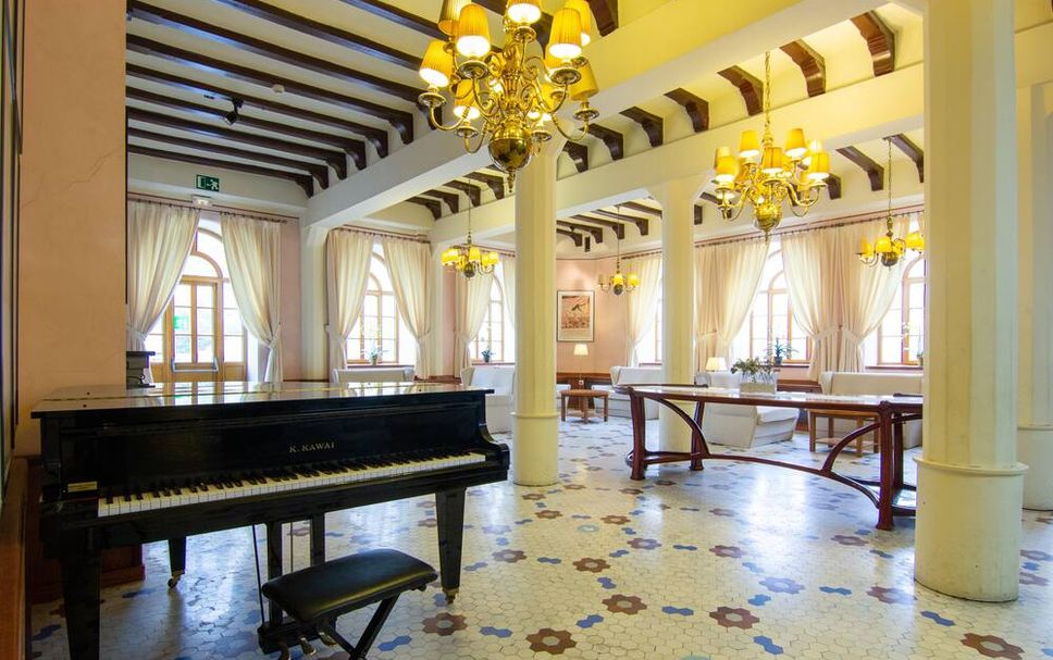 Lobby Photo