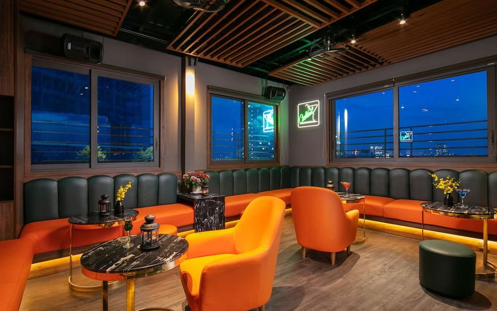Lounge Photo