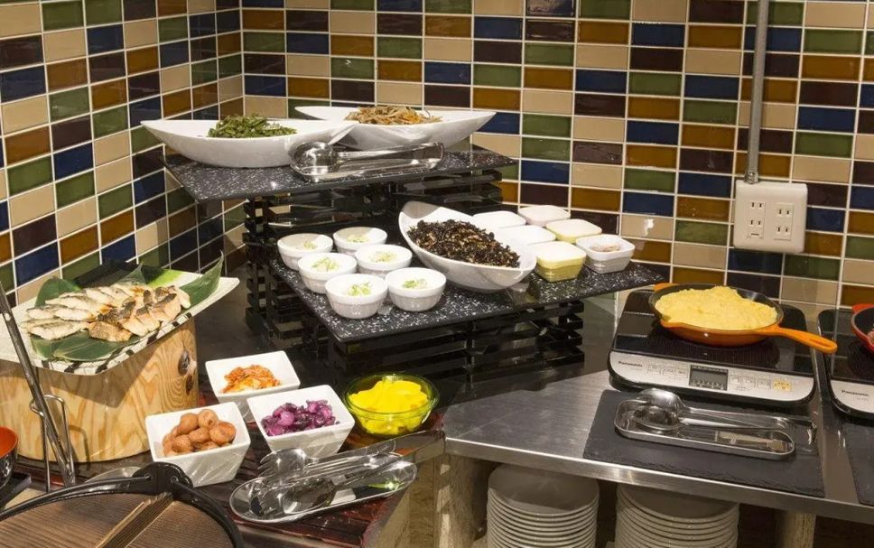 Buffet Photo