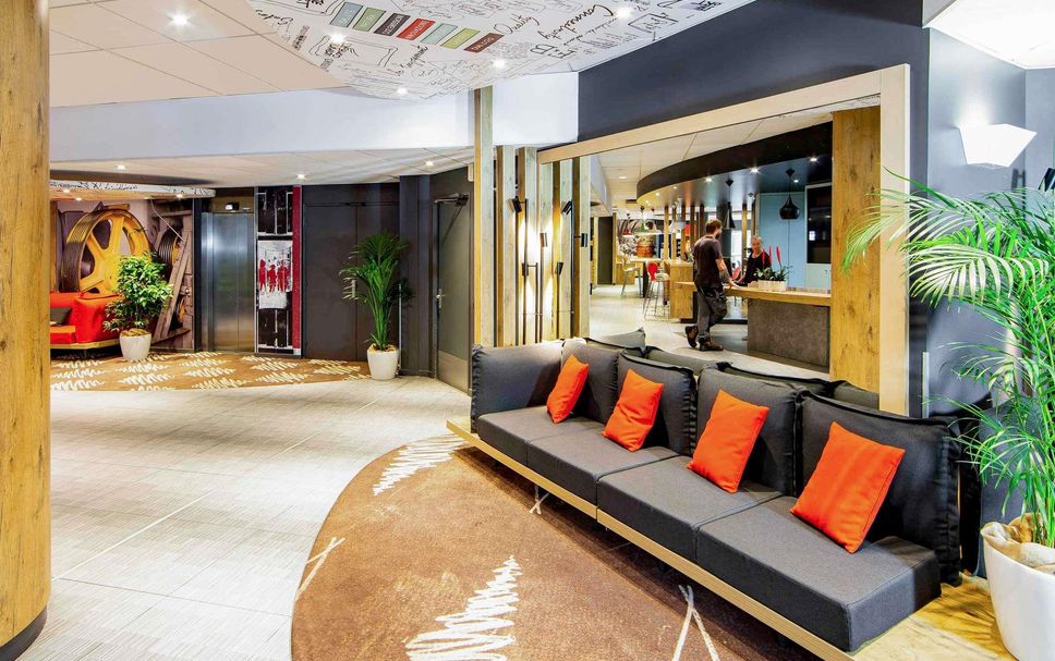 Lobby Photo