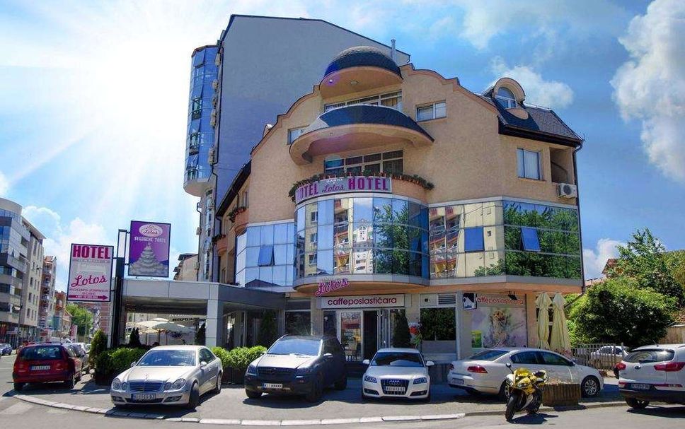 Building Photo