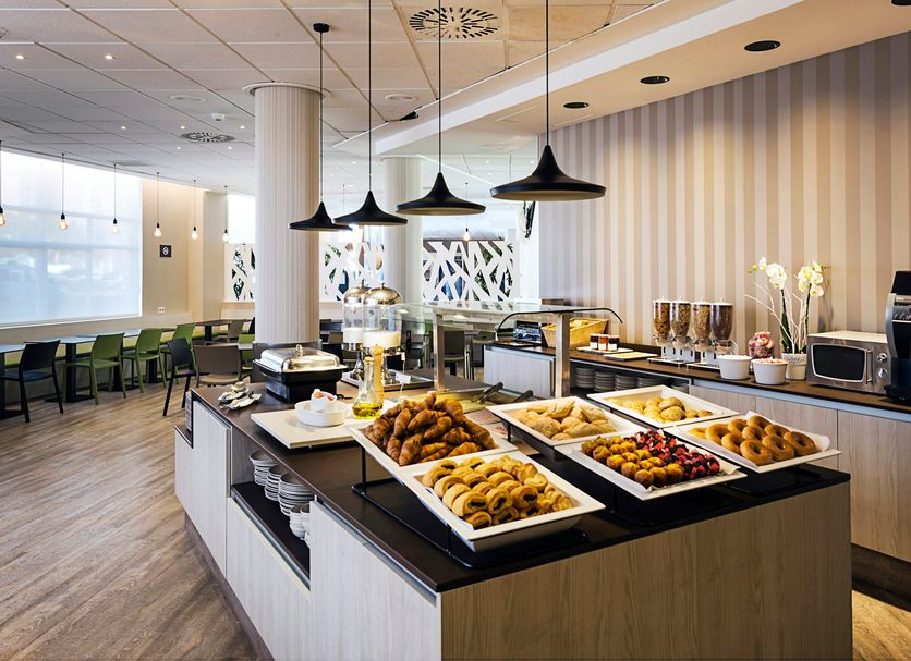 Buffet Photo
